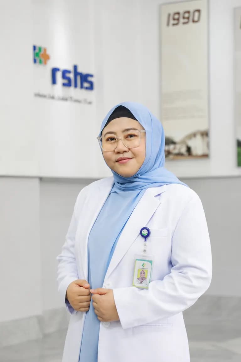 dr. Annisa Isfandiary Ismandiya, Sp.An-TI., Subsp.T.I. (K), M.Kes.
