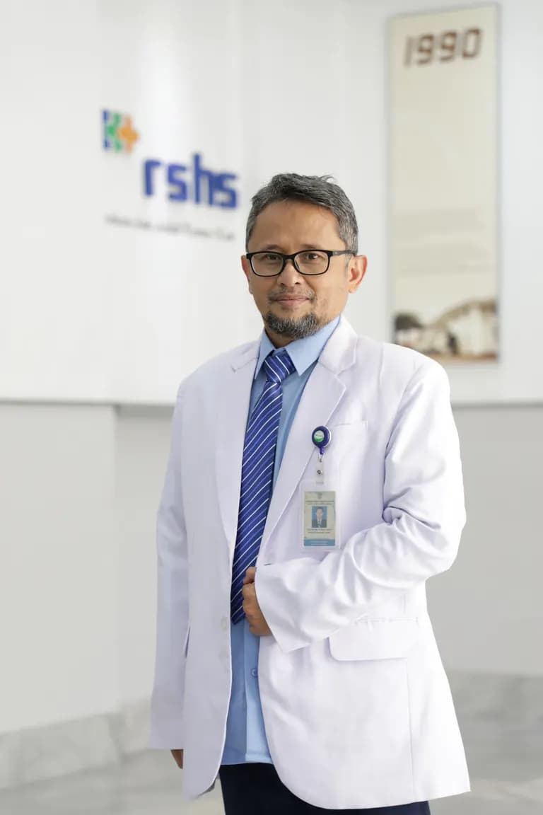 dr. Dedi Fitri Yadi, Sp.An-TI., Subsp.An.R. (K)., M.Kes.