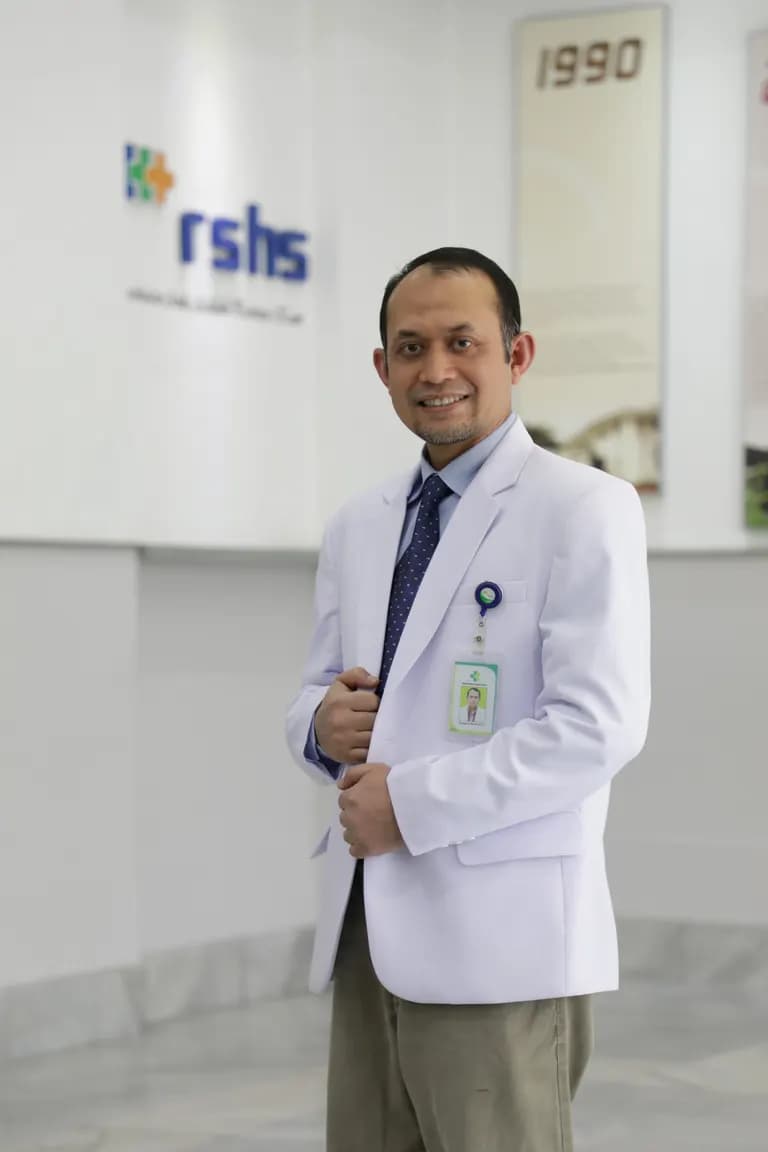 dr. Budiana Rismawan, Sp.An-TI., Subsp.An.Kv. (K)., Subsp.T.I. (K)., M.Kes.