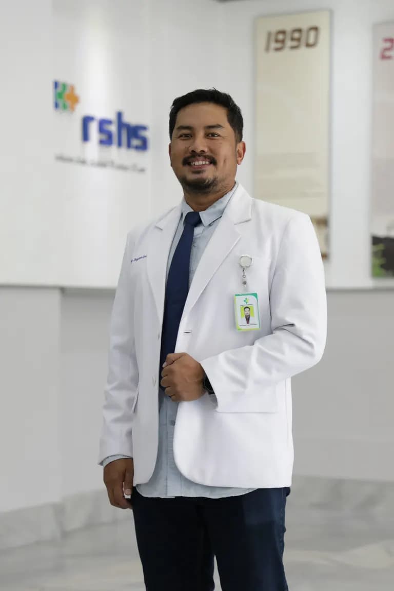 dr. M. Andy Prihartono, Subsp.M.N. (K)., Subsp.An.R. (K)., FIPM., M.Kes.